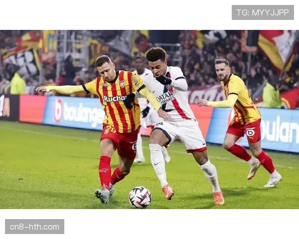 朗斯与巴黎圣日耳曼比赛延期，因巴黎马拉松调整赛程